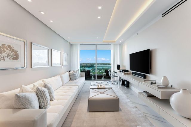 10201 Collins Avenue 1803, Bal Harbour, FL 33154
