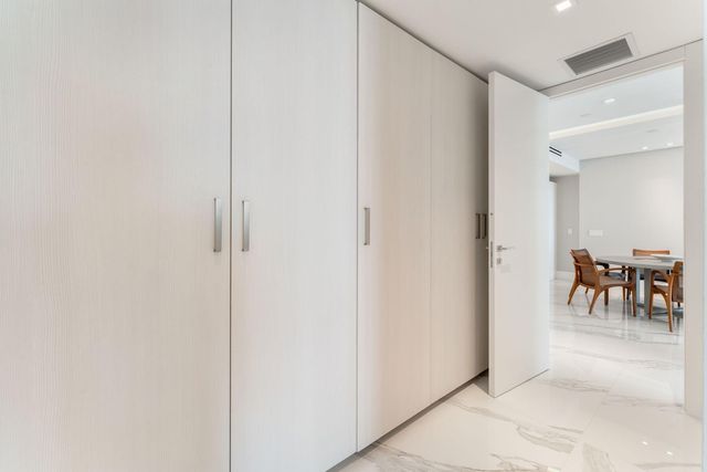 10201 Collins Avenue 1803, Bal Harbour, FL 33154