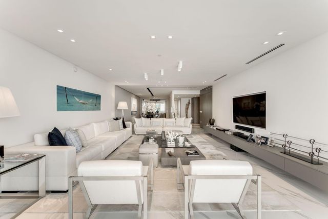 10201 Collins Avenue 1803, Bal Harbour, FL 33154