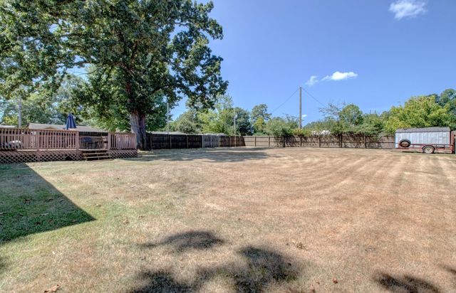 602 E Saline Circle, Benton, AR 72019
