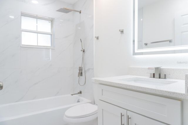 5701 NW 59TH COURT, Ocala, FL 34482