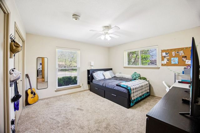 92 Westwood Lane, Kerrville, TX 78028