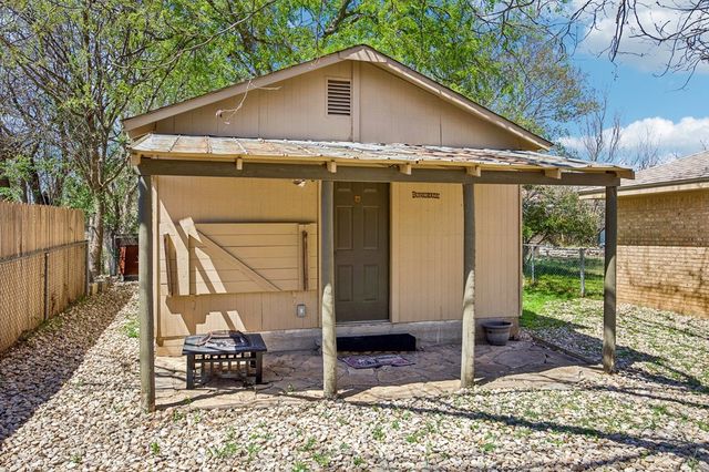 92 Westwood Lane, Kerrville, TX 78028