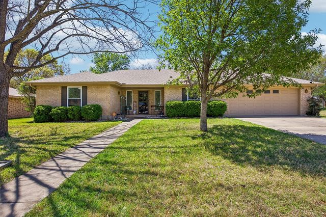 92 Westwood Lane, Kerrville, TX 78028