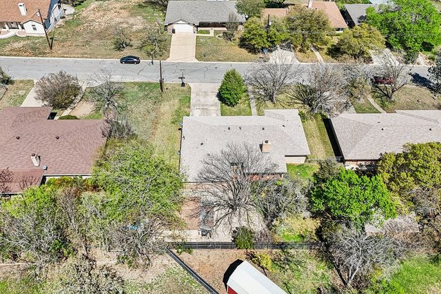 92 Westwood Lane, Kerrville, TX 78028