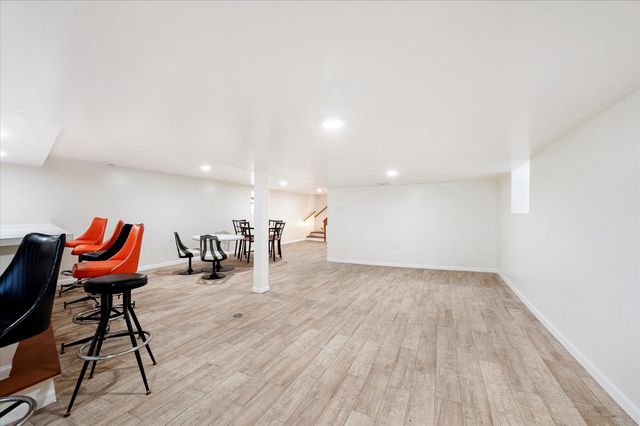 4607 S Karlov Avenue, Chicago, IL 60632