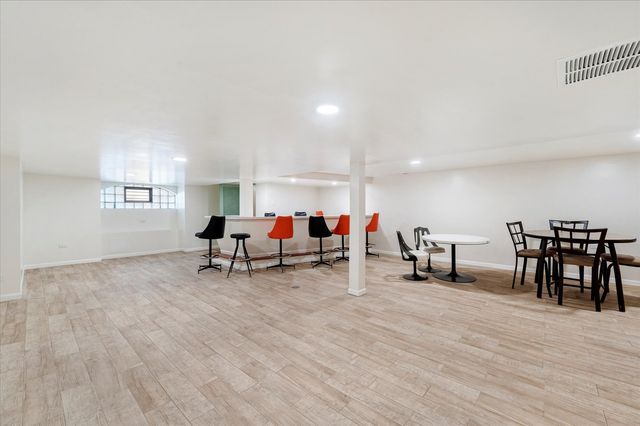 4607 S Karlov Avenue, Chicago, IL 60632