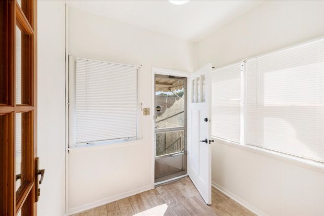 4607 S Karlov Avenue, Chicago, IL 60632