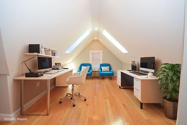 18 Eaton Ave 2, Woburn, MA 01801