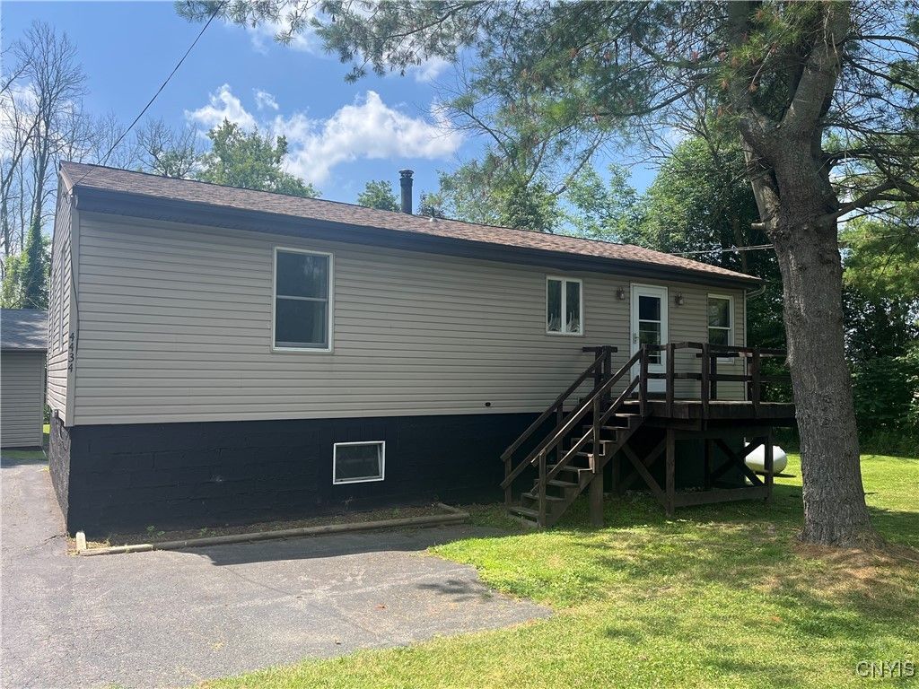 4434 Verplank Road, Clay, NY 13041