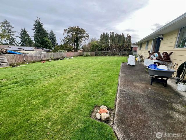 10621 Westwood Drive SW, Lakewood, WA 98499