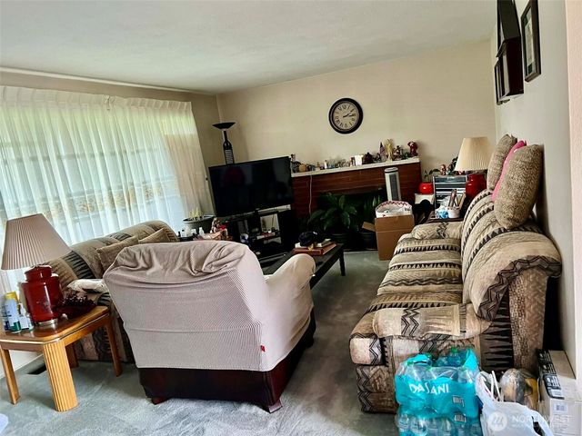 10621 Westwood Drive SW, Lakewood, WA 98499