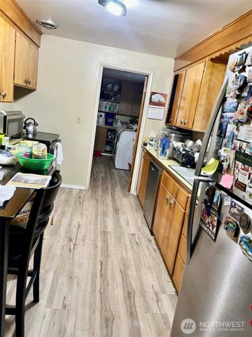 10621 Westwood Drive SW, Lakewood, WA 98499