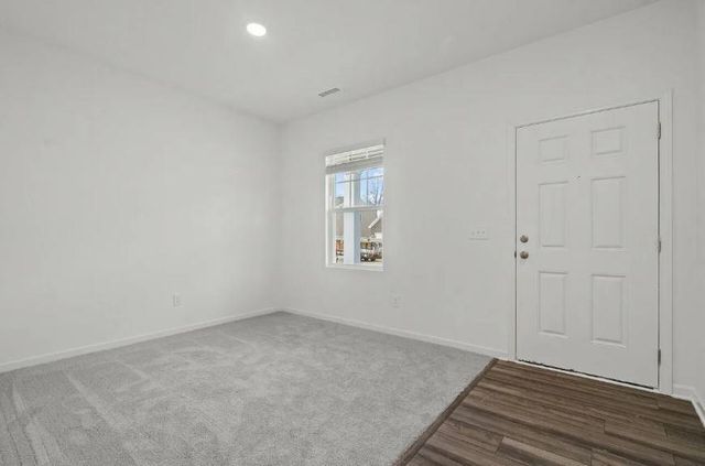 109 Elijah ST, Taylor, TX 76574