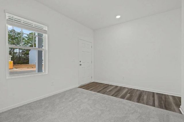 109 Elijah ST, Taylor, TX 76574