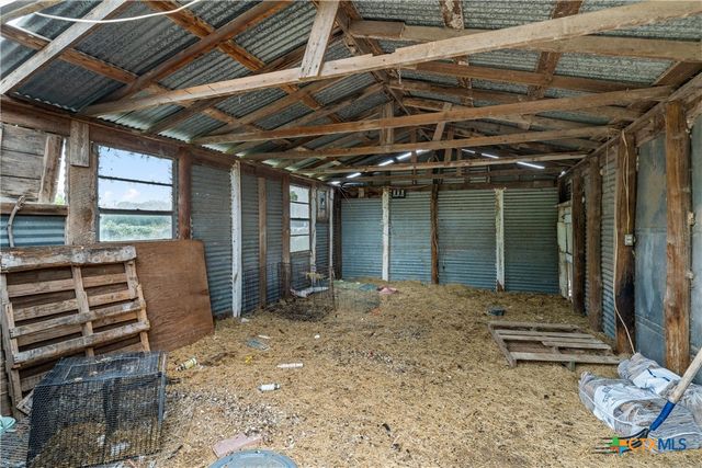 2554 State Highway 22, Whitney, TX 76692