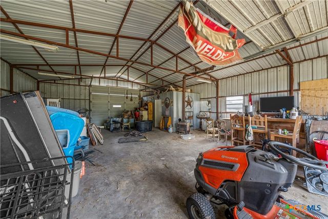 2554 State Highway 22, Whitney, TX 76692