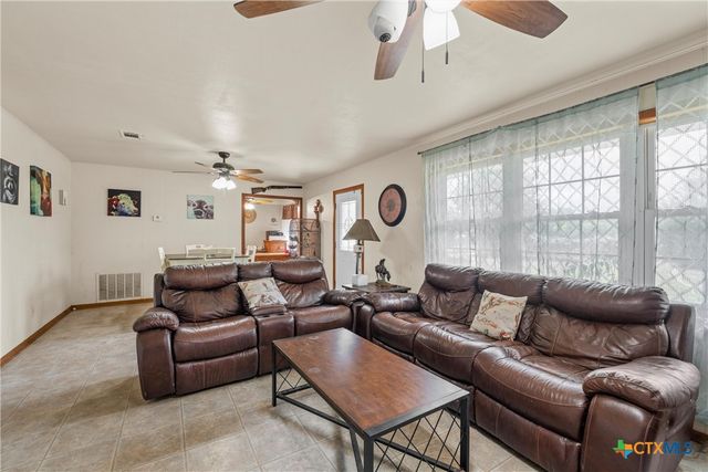 2554 State Highway 22, Whitney, TX 76692