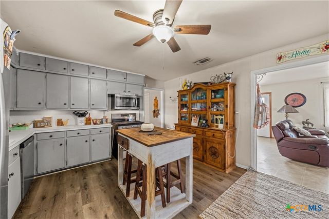 2554 State Highway 22, Whitney, TX 76692