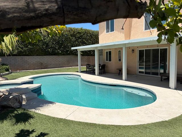 78615 Bradford Circle, La Quinta, CA 92253