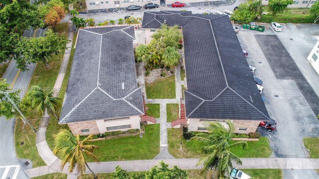 1250 S Alhambra Cir 12A, Coral Gables, FL 33146