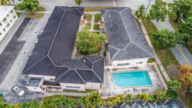 1250 S Alhambra Cir 12A, Coral Gables, FL 33146