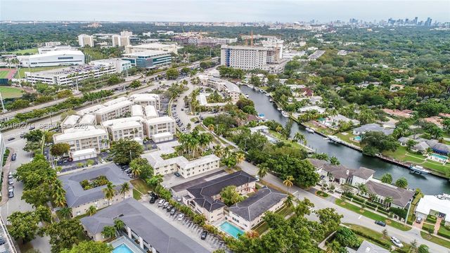 1250 S Alhambra Cir 12A, Coral Gables, FL 33146