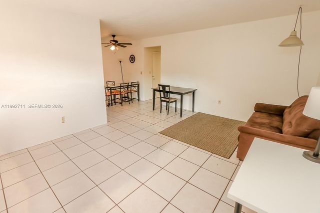 1250 S Alhambra Cir 12A, Coral Gables, FL 33146