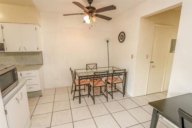 1250 S Alhambra Cir 12A, Coral Gables, FL 33146