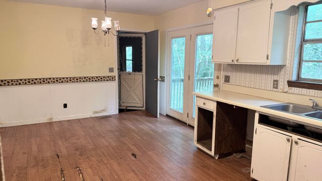 1017 Hillcrest Road, Hixson, TN 37343