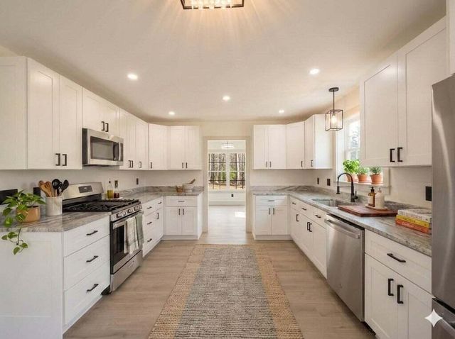 228 Dons Lane, Summerville, SC 29486