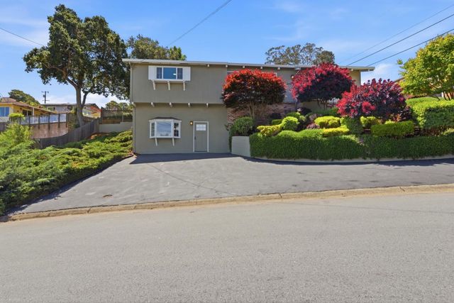 416 Middle Road, Belmont, CA 94002