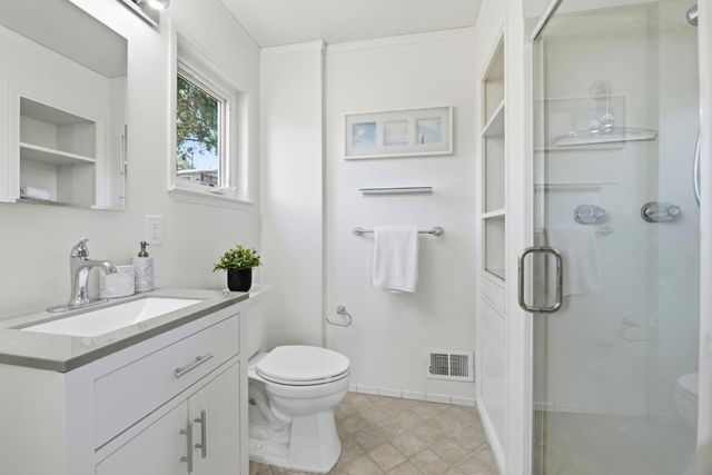 416 Middle Road, Belmont, CA 94002