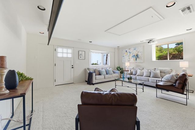 416 Middle Road, Belmont, CA 94002