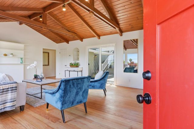 416 Middle Road, Belmont, CA 94002