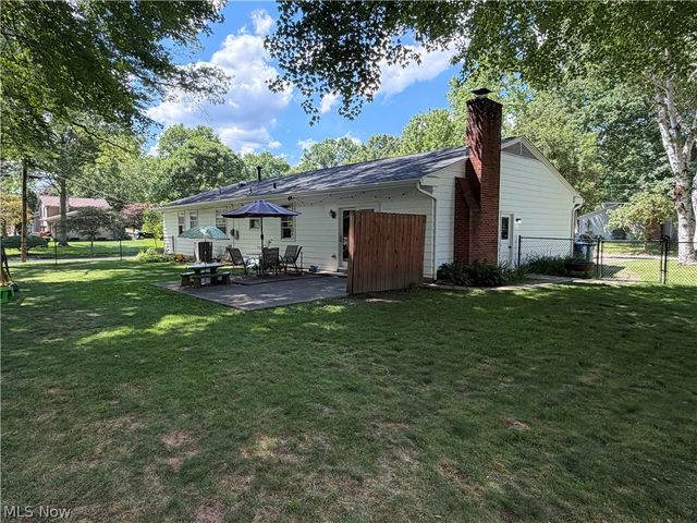 702 Beryl Drive, Kent, OH 44240