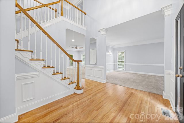 7015 Olde Sycamore Drive, Charlotte, NC 28227