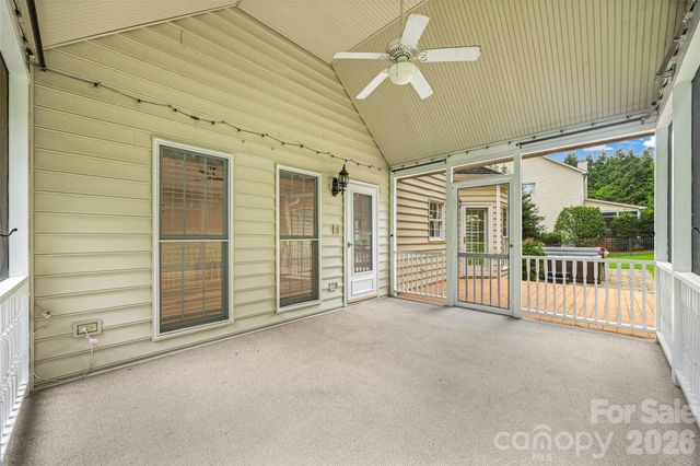 7015 Olde Sycamore Drive, Charlotte, NC 28227