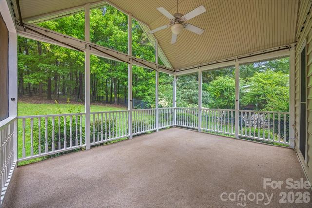 7015 Olde Sycamore Drive, Charlotte, NC 28227