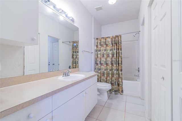 4307 BAYSIDE VILLAGE DRIVE 104, Tampa, FL 33615