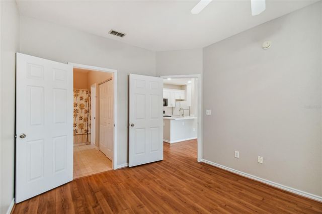 4307 BAYSIDE VILLAGE DRIVE 104, Tampa, FL 33615