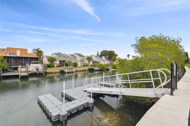 4307 BAYSIDE VILLAGE DRIVE 104, Tampa, FL 33615