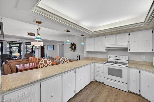 4570 Trawler CT # 102, Fort Myers, FL 33919