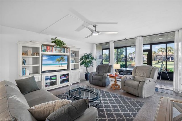 4570 Trawler CT # 102, Fort Myers, FL 33919