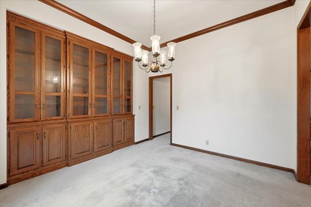 163 NORWOOD Drive, Council Bluffs, IA 51503
