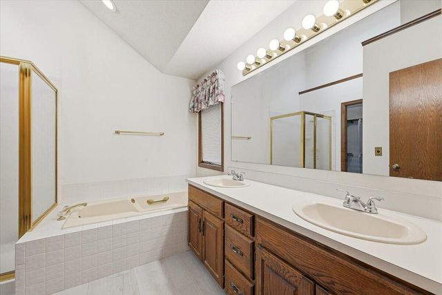 163 NORWOOD Drive, Council Bluffs, IA 51503