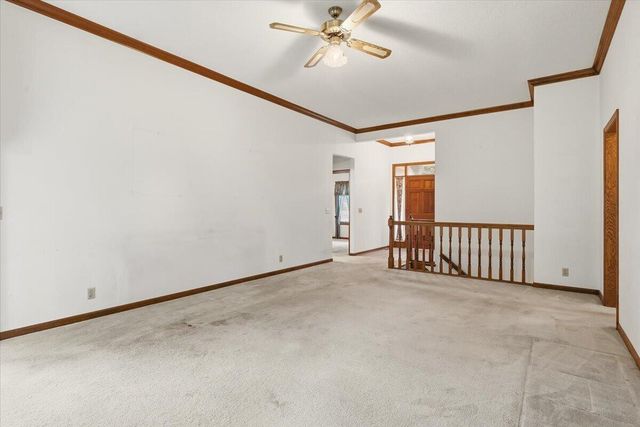 163 NORWOOD Drive, Council Bluffs, IA 51503