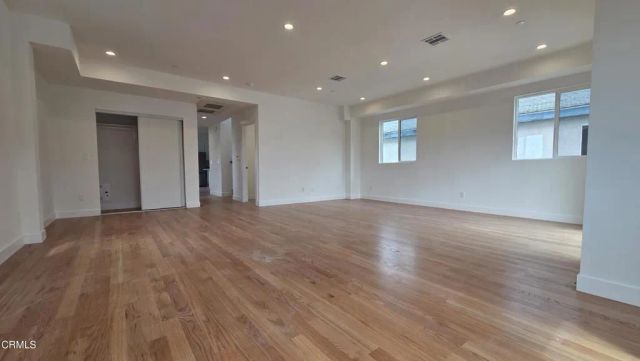 915 N Ridgewood Place, Los Angeles, CA 90038