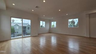 915 N Ridgewood Place, Los Angeles, CA 90038