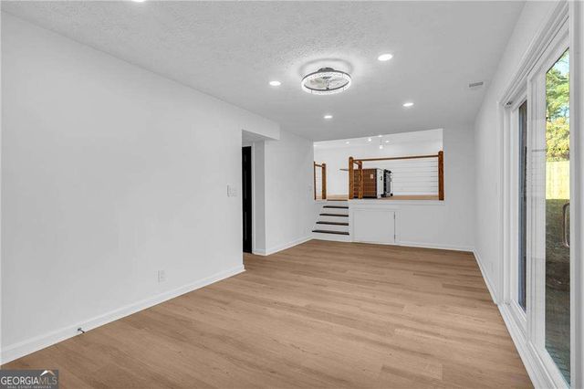 5240 Omalley Lane, Stone Mountain, GA 30088